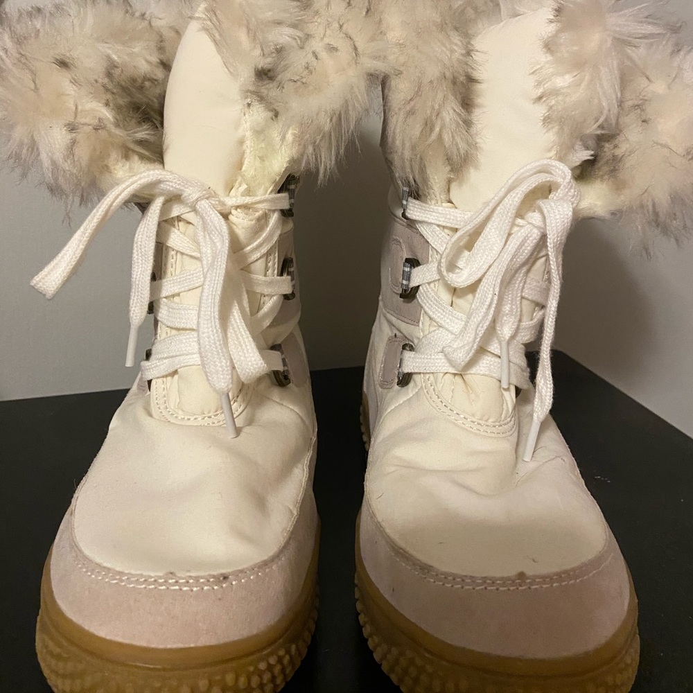 Winter boots
